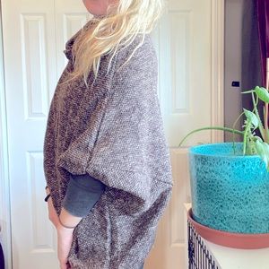 COWEL NECK KNITTED CAPE